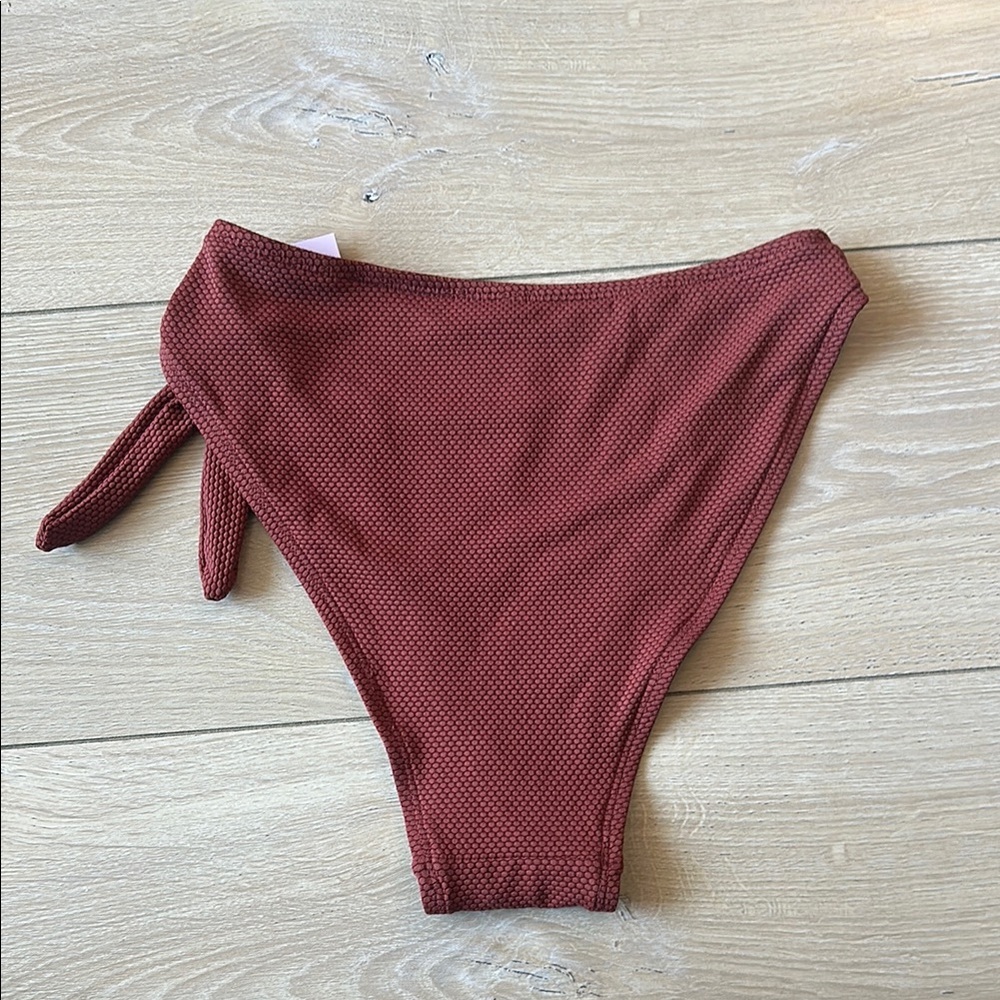 Rust Textured Bikini Bottom - Picture 4 of 4